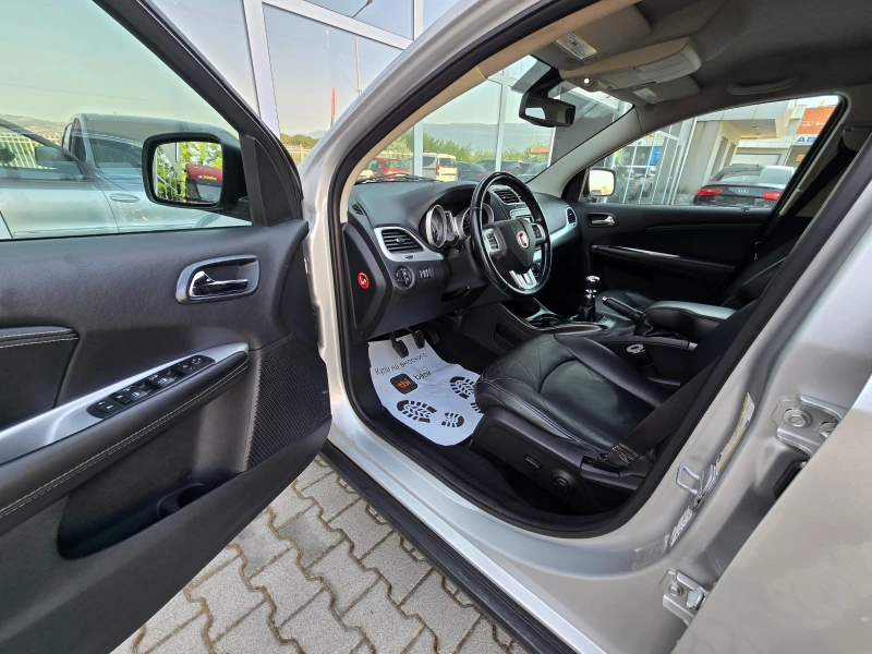 Fiat Freemont 2.0 MULTIJET 6+ 1 !!, снимка 8 - Автомобили и джипове - 52322554