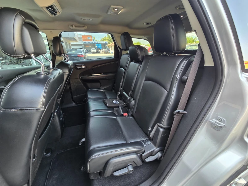 Fiat Freemont 2.0 MULTIJET 6+ 1 !!, снимка 11 - Автомобили и джипове - 52322554