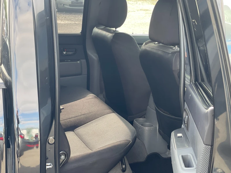 Mazda BT-50 2.5TDCi 4x4, снимка 10 - Автомобили и джипове - 52034892