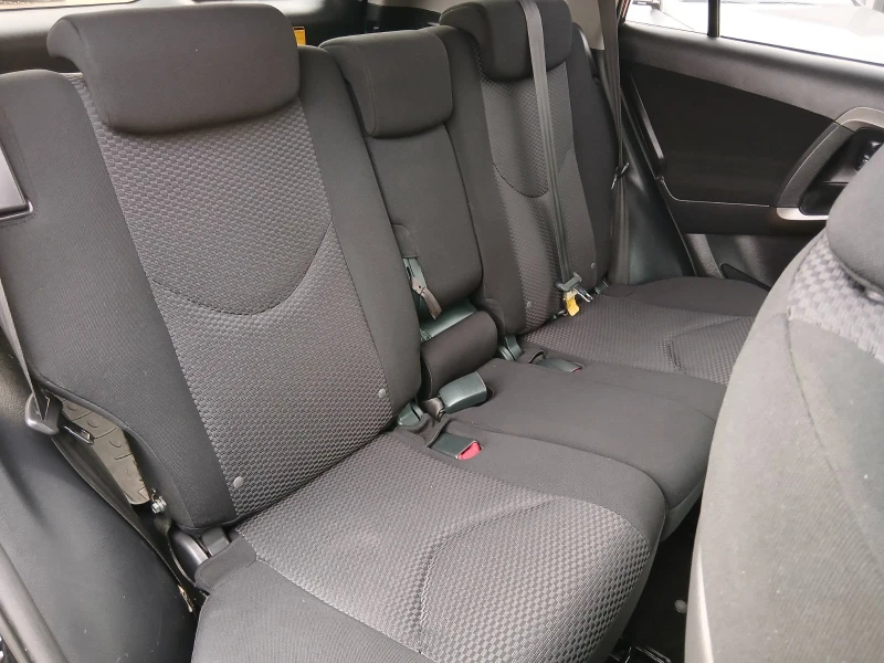 Toyota Rav4 4х4 2.2 D-4D 150ks, снимка 8 - Автомобили и джипове - 52366550