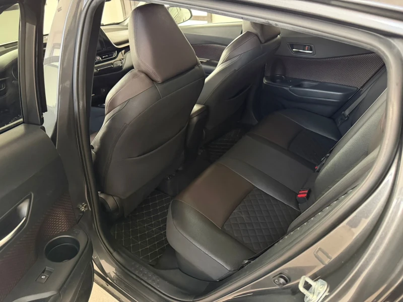 Toyota C-HR, снимка 7 - Автомобили и джипове - 53168668