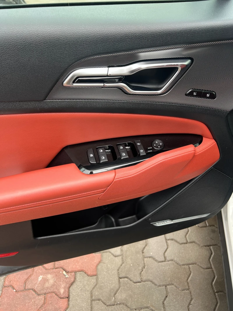 Kia Sportage SX PRESTIGE 2023 360 camera, leather, hibrid, снимка 9 - Автомобили и джипове - 53308113