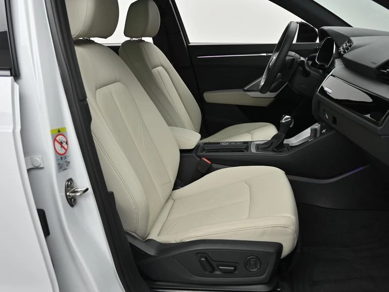 Audi Q3 2.0 DTS Automatic, снимка 10 - Автомобили и джипове - 55960520