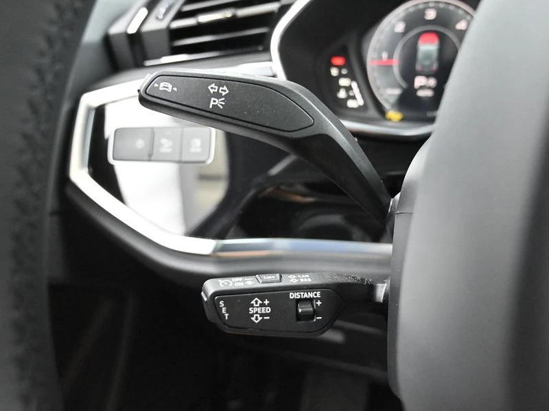 Audi Q3 2.0 DTS Automatic, снимка 14 - Автомобили и джипове - 55960520