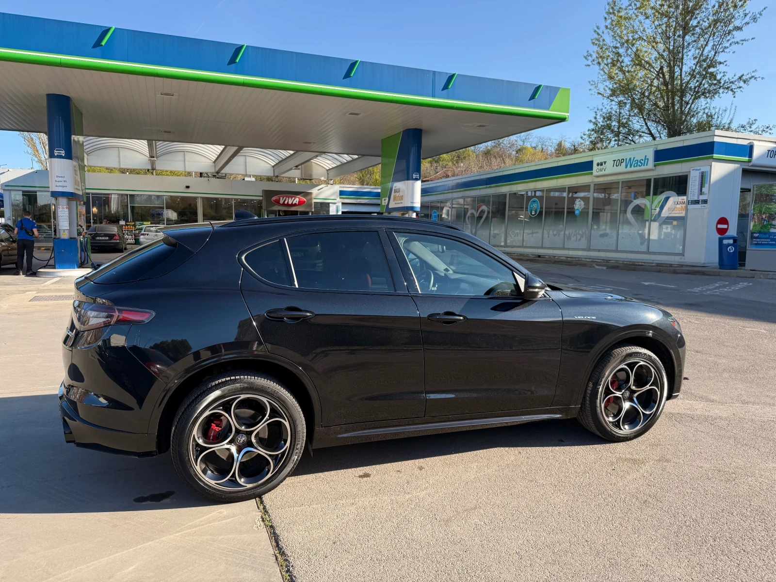 Alfa Romeo Stelvio VELOCE Q4 - изображение 3