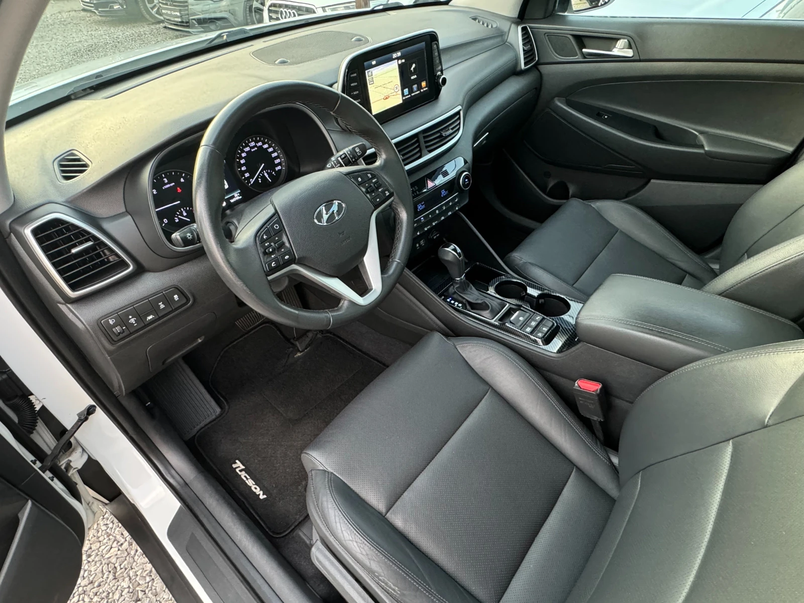 Hyundai Tucson 2.0CRDI ! AWD ! MHEV ! SWISS ! - изображение 8