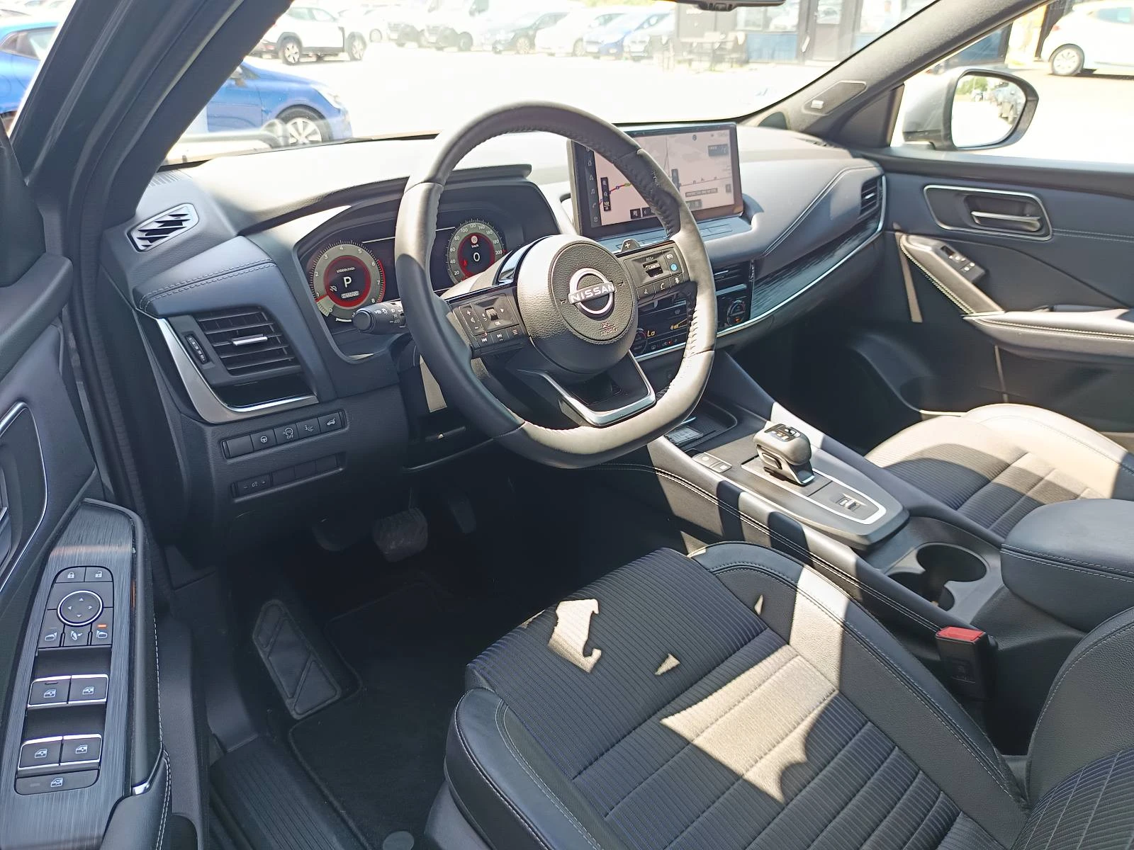 Nissan Qashqai 1.3DIG-T CVT/160.. | Mobile.bg   11