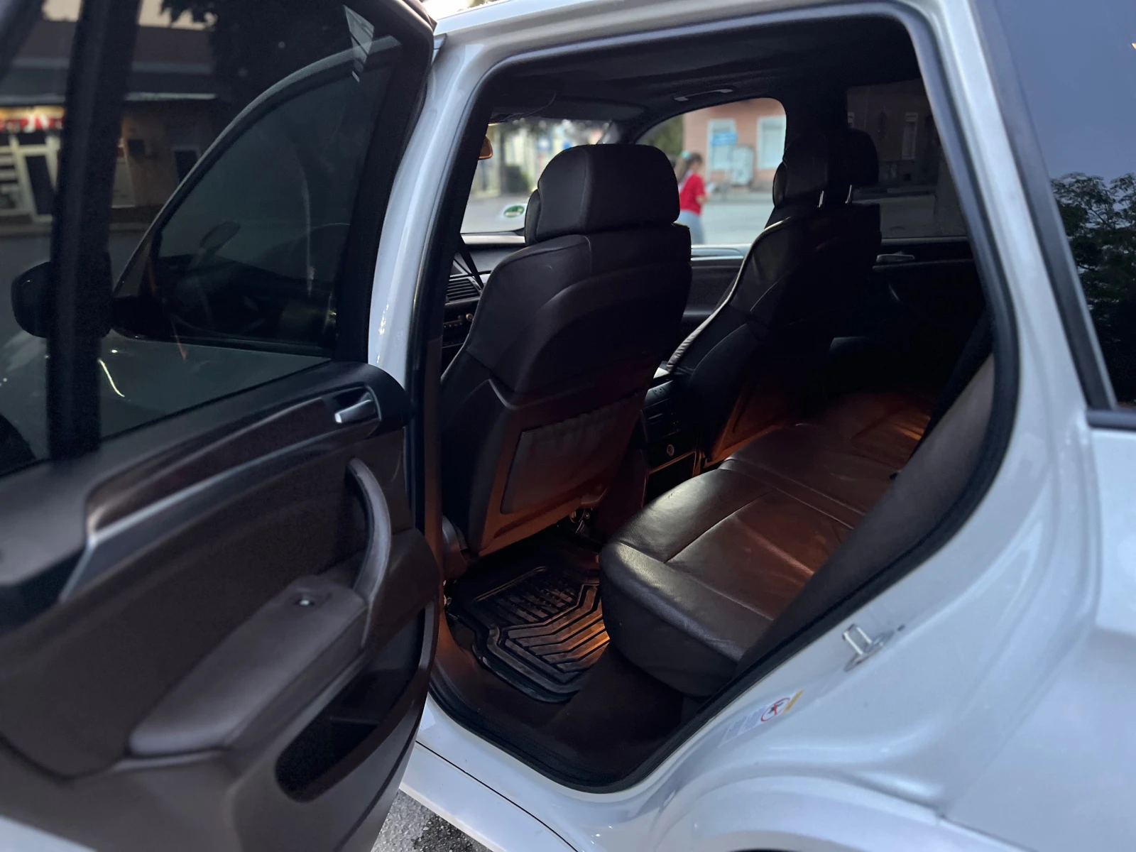 BMW X5 3.0 - изображение 7