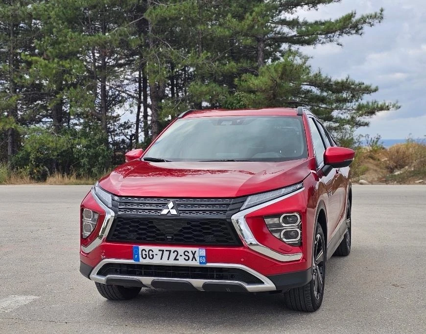 Mitsubishi Eclipse Cross PHEV Топ Състояние - изображение 10