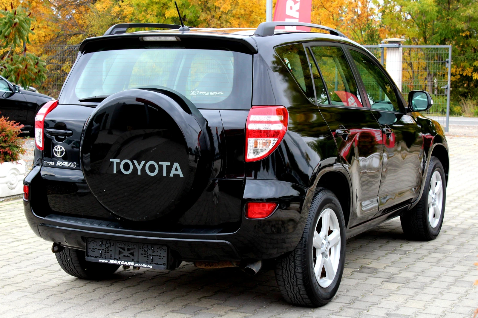 Toyota Rav4 2.2 D-4D НАВИ/КАМЕРА/ЛИЗИНГ - изображение 7