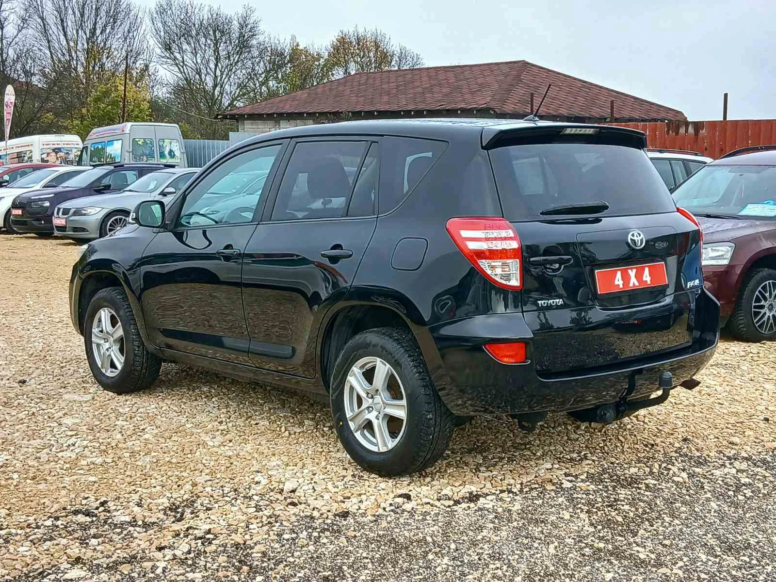 Toyota Rav4 4х4 2.2 D-4D 150ks - изображение 6