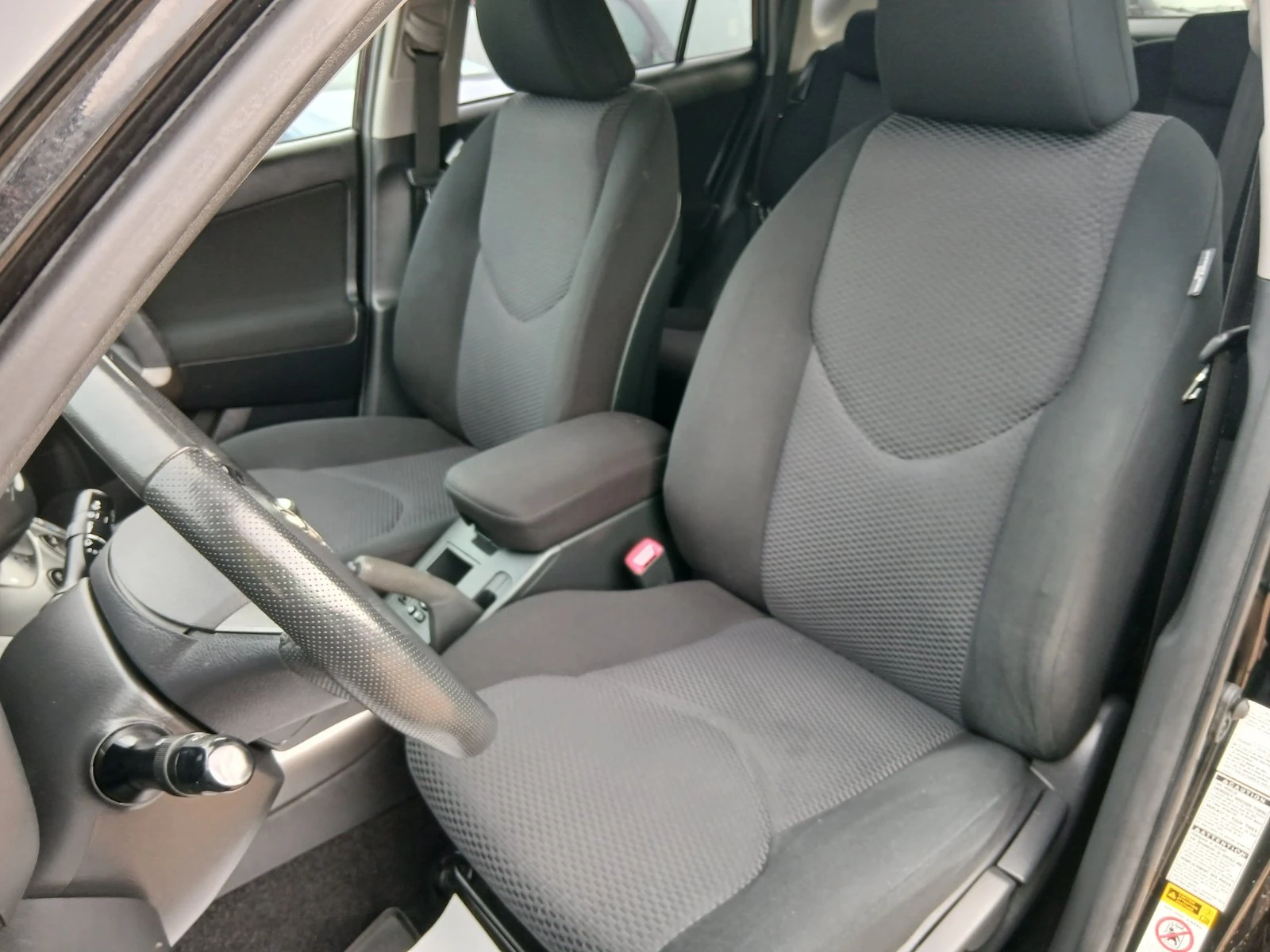 Toyota Rav4 4х4 2.2 D-4D 150ks - изображение 7