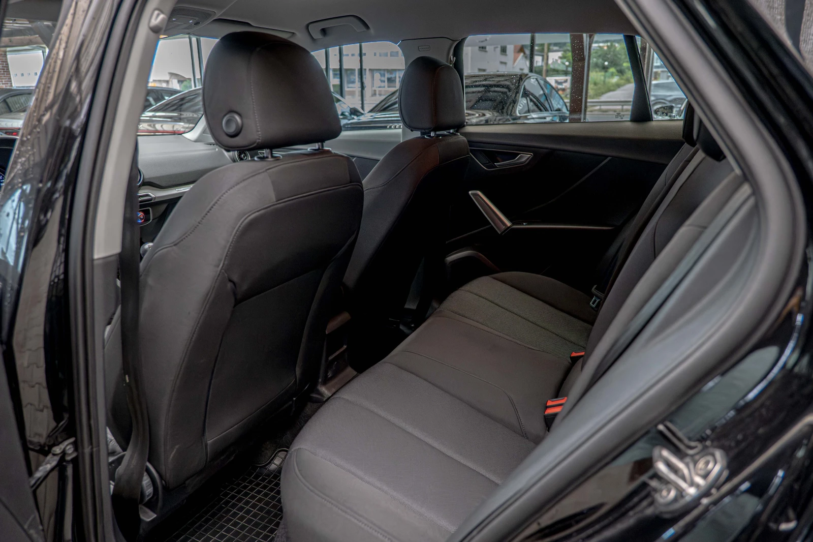 Audi Q2 1.6TDI/Stronic/PDC/Drive Select/Isofix/ | Mobile.bg � ����������� 10