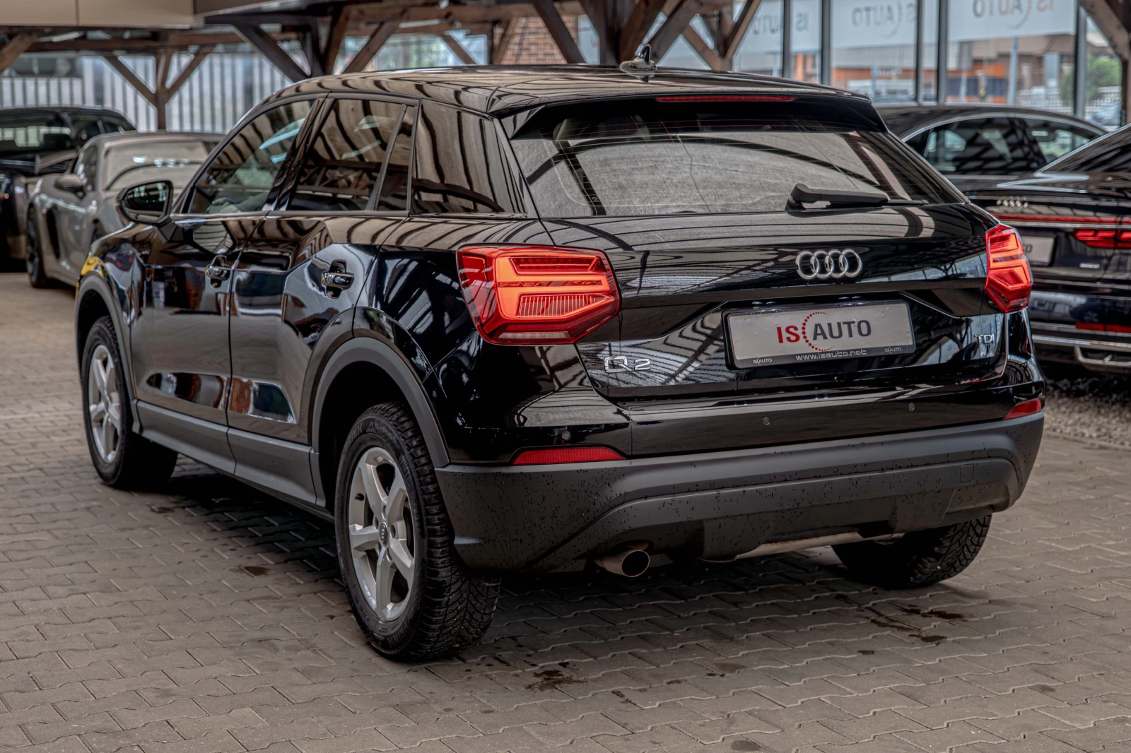 Audi Q2 1.6TDI/Stronic/PDC/Drive Select/Isofix/ | Mobile.bg � ����������� 5
