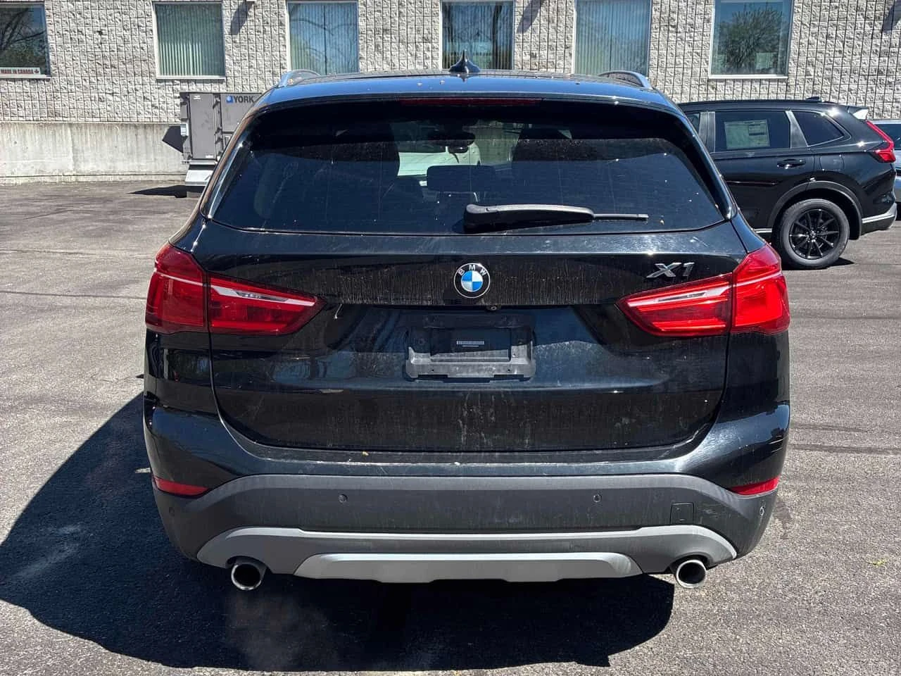 BMW X1 xDrive28i/ПОДГРЕВ/ПАНО/ПАМЕТ/КЛИП/ФИНАНСИРАНЕ, снимка 5 - Автомобили и джипове - 54544334