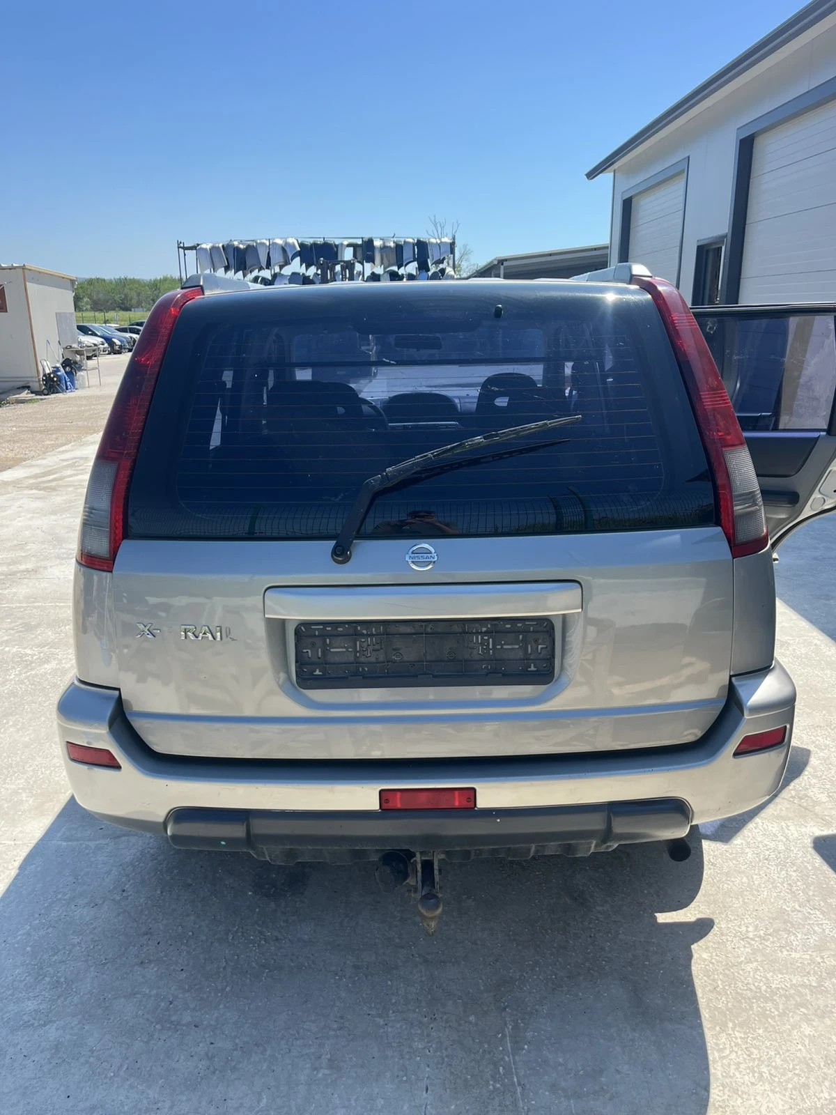 Nissan X-trail 2.2dci 6скорости, снимка 6 - Автомобили и джипове - 54695436