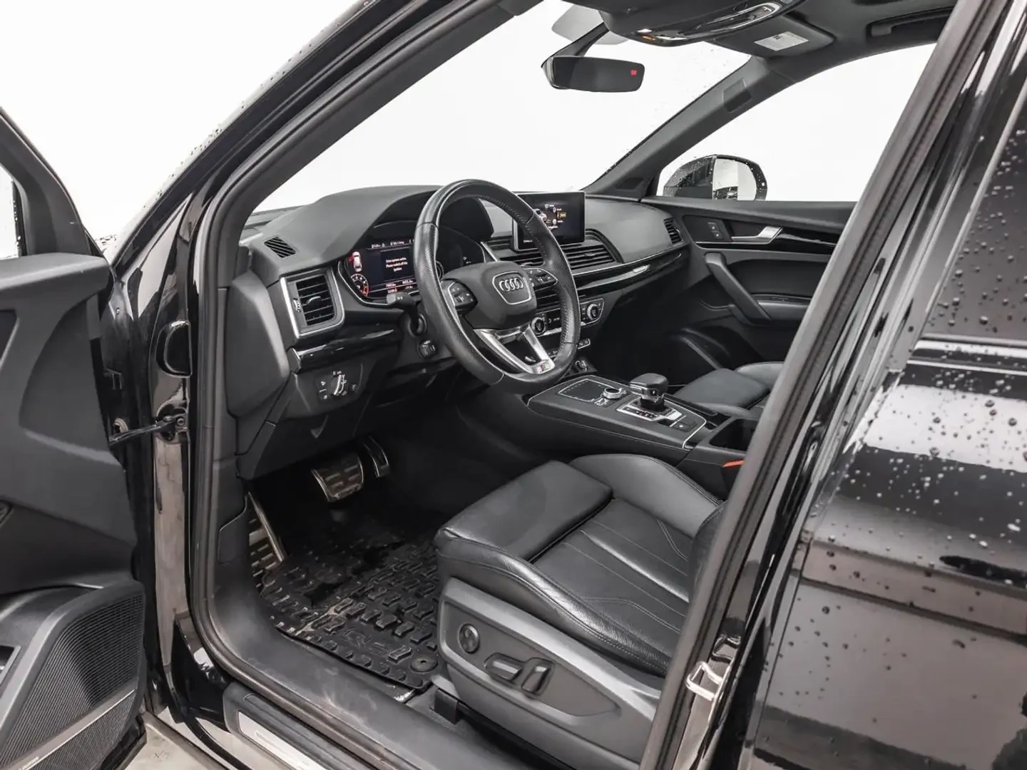 Audi Q5 45 TFSI Technik / MATRIX / B&O , снимка 8 - Автомобили и джипове - 55001598