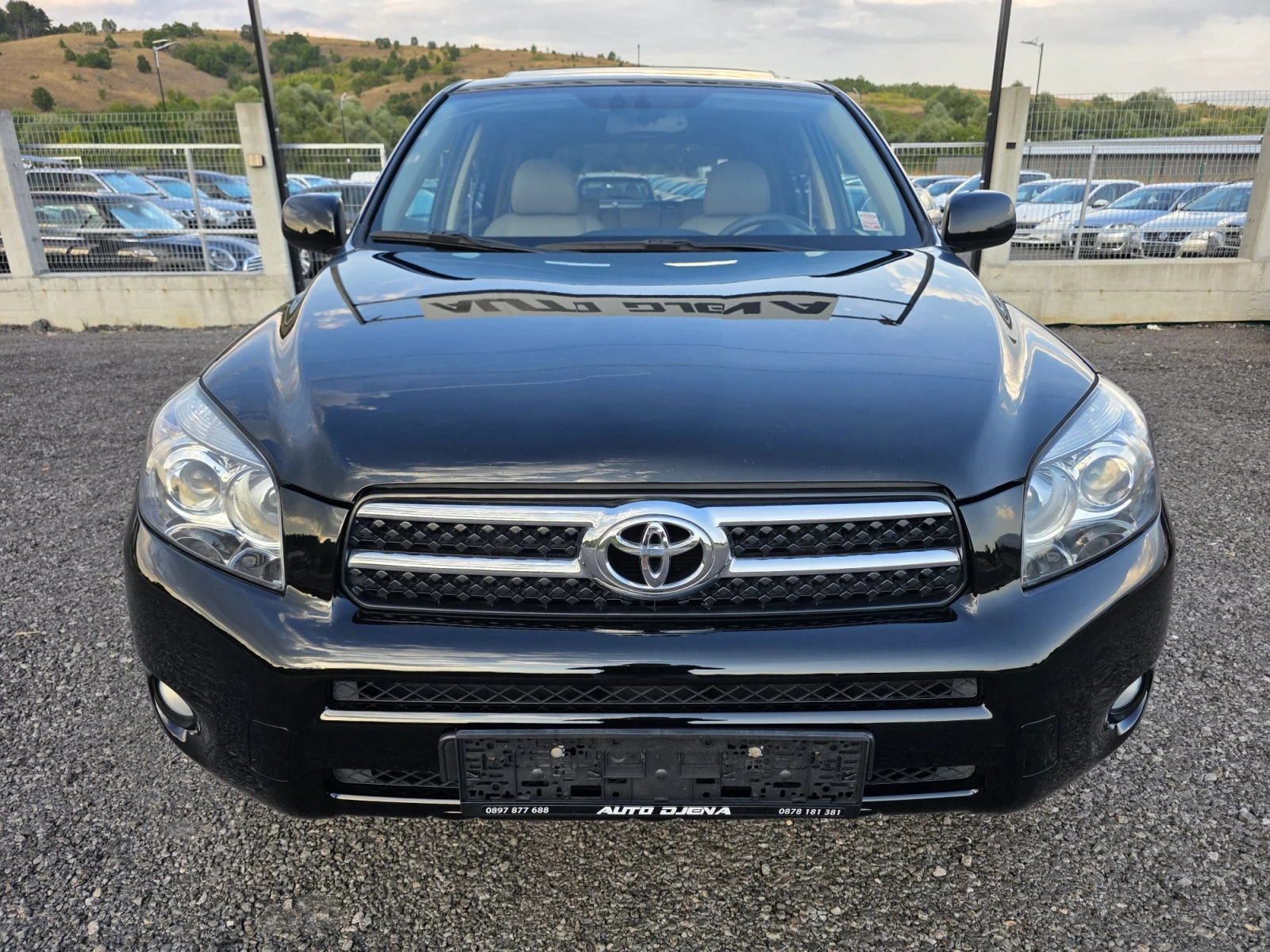 Toyota Rav4 Crossover TOP, снимка 3 - Автомобили и джипове - 56038318
