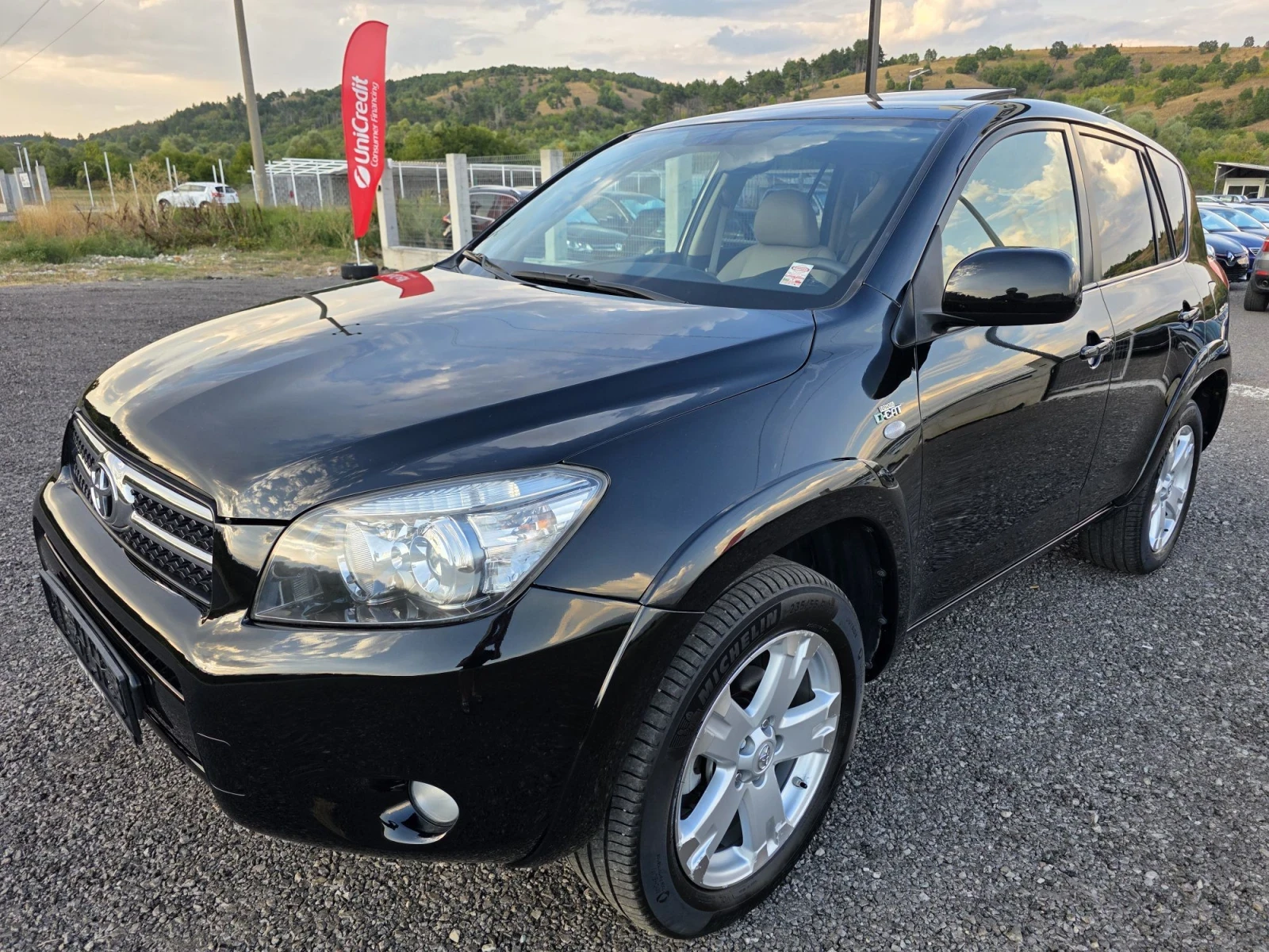 Toyota Rav4 Crossover TOP