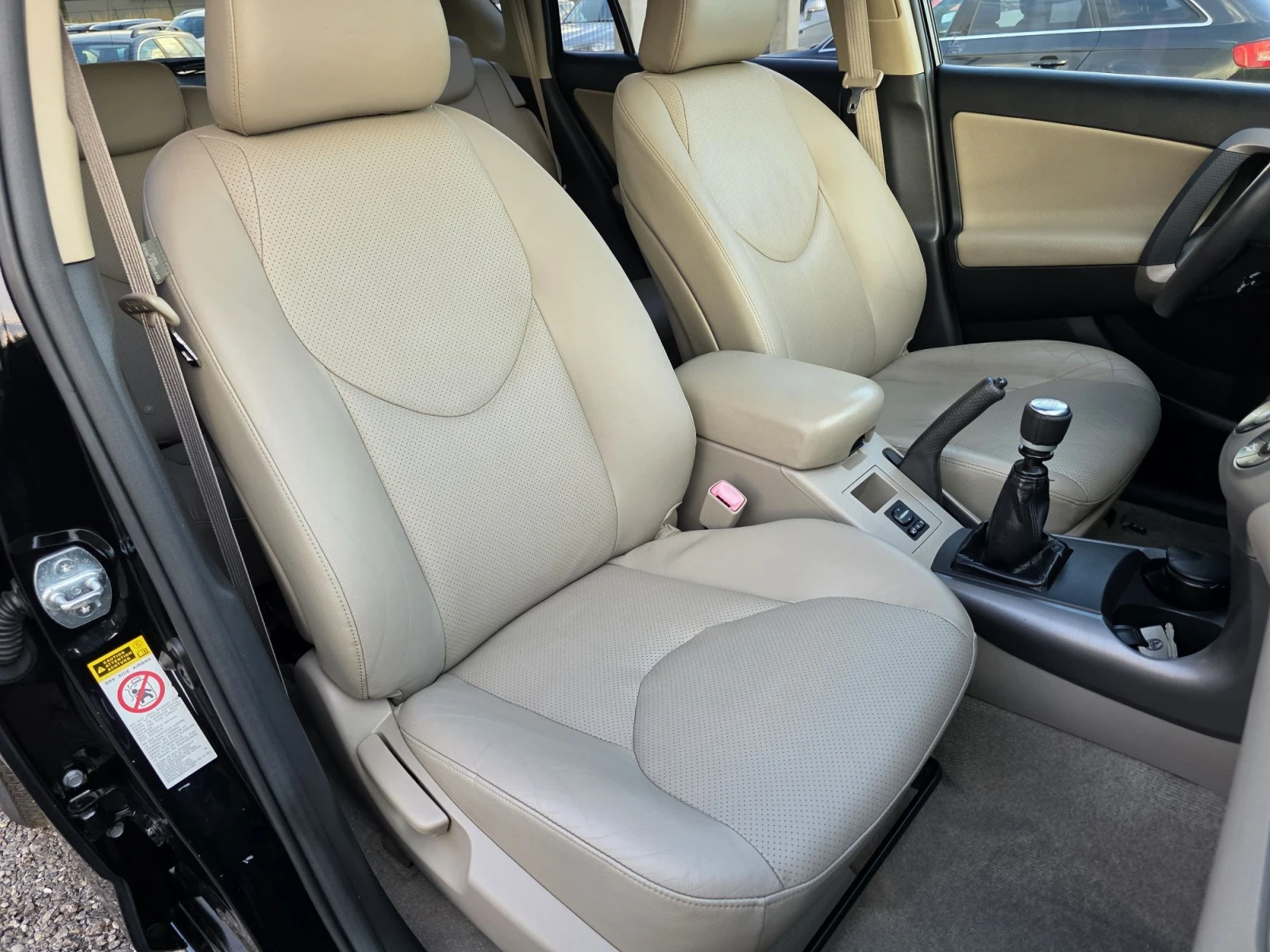 Toyota Rav4 Crossover TOP, снимка 11 - Автомобили и джипове - 56038318