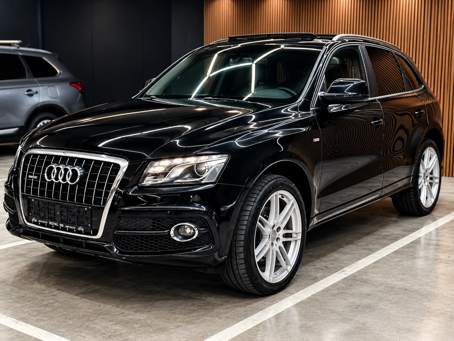 Audi Q5 3.0TDI 3XSLINE AUDI EXCLUSIVE , снимка 2 - Автомобили и джипове - 56054420