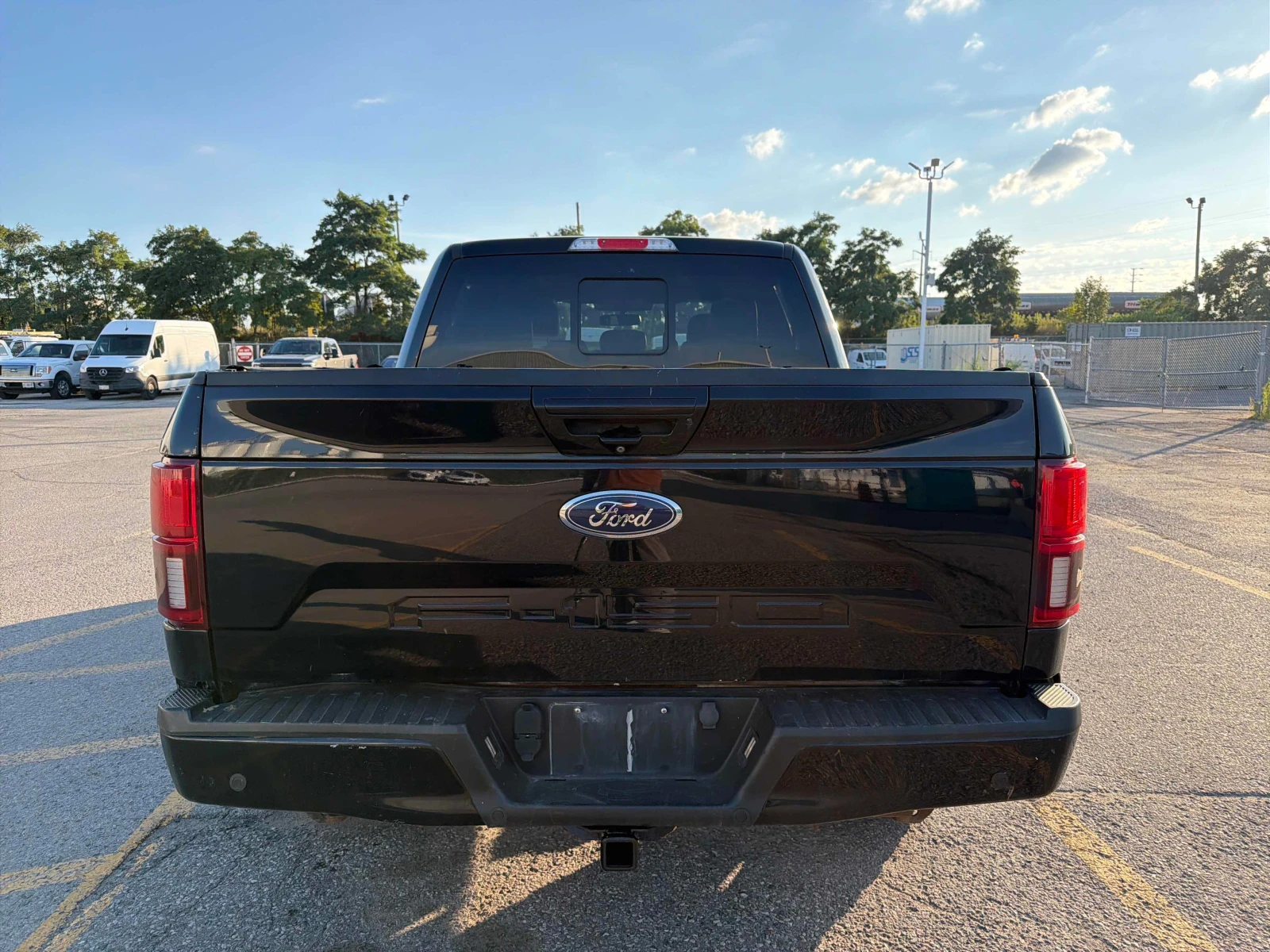 Ford F150 * LARIAT 4WD SuperCrew 5.5' Box * CARFAX * ЦЕН, снимка 5 - Автомобили и джипове - 56128868