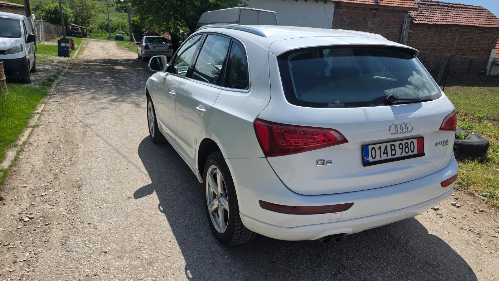 Audi Q5 2.0tdi, снимка 13 - Автомобили и джипове - 56197573