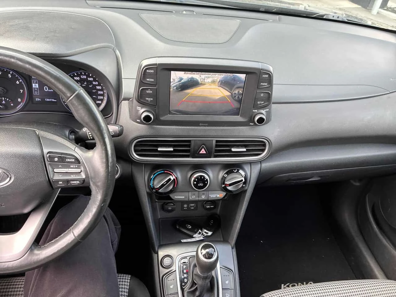 Hyundai Kona * Preferred * CARFAX * ����� �� ����������� | Mobile.bg � ����������� 9