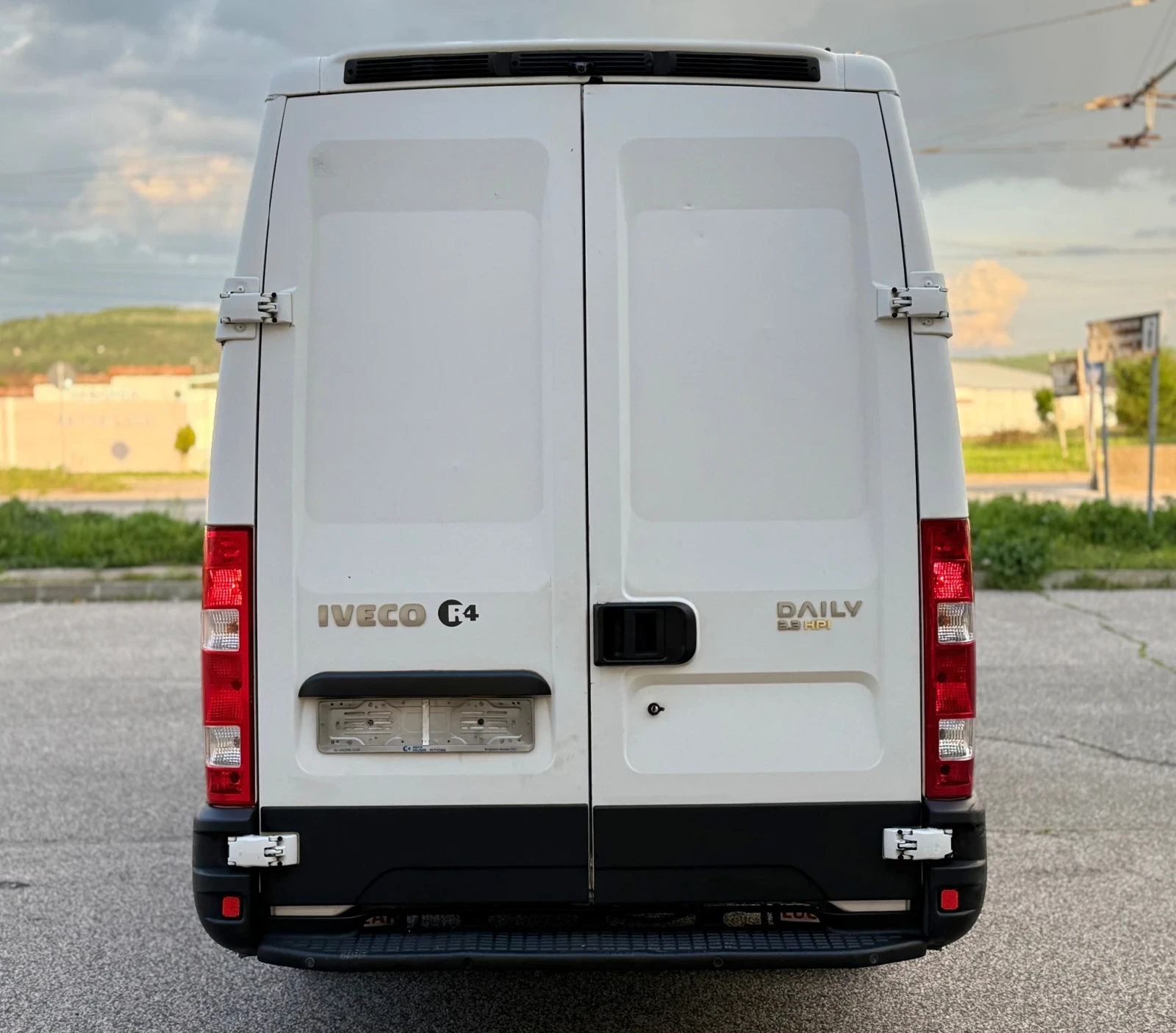 Iveco 35s11 2.3D 110к.с * Климатик* * Италия*  - изображение 5