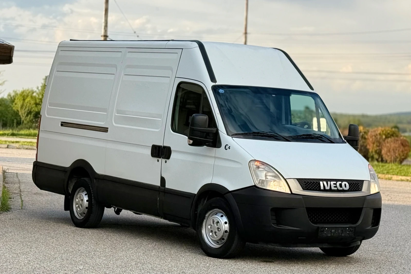 Iveco 35s11 2.3D 110к.с * Климатик* * Италия*  - изображение 4