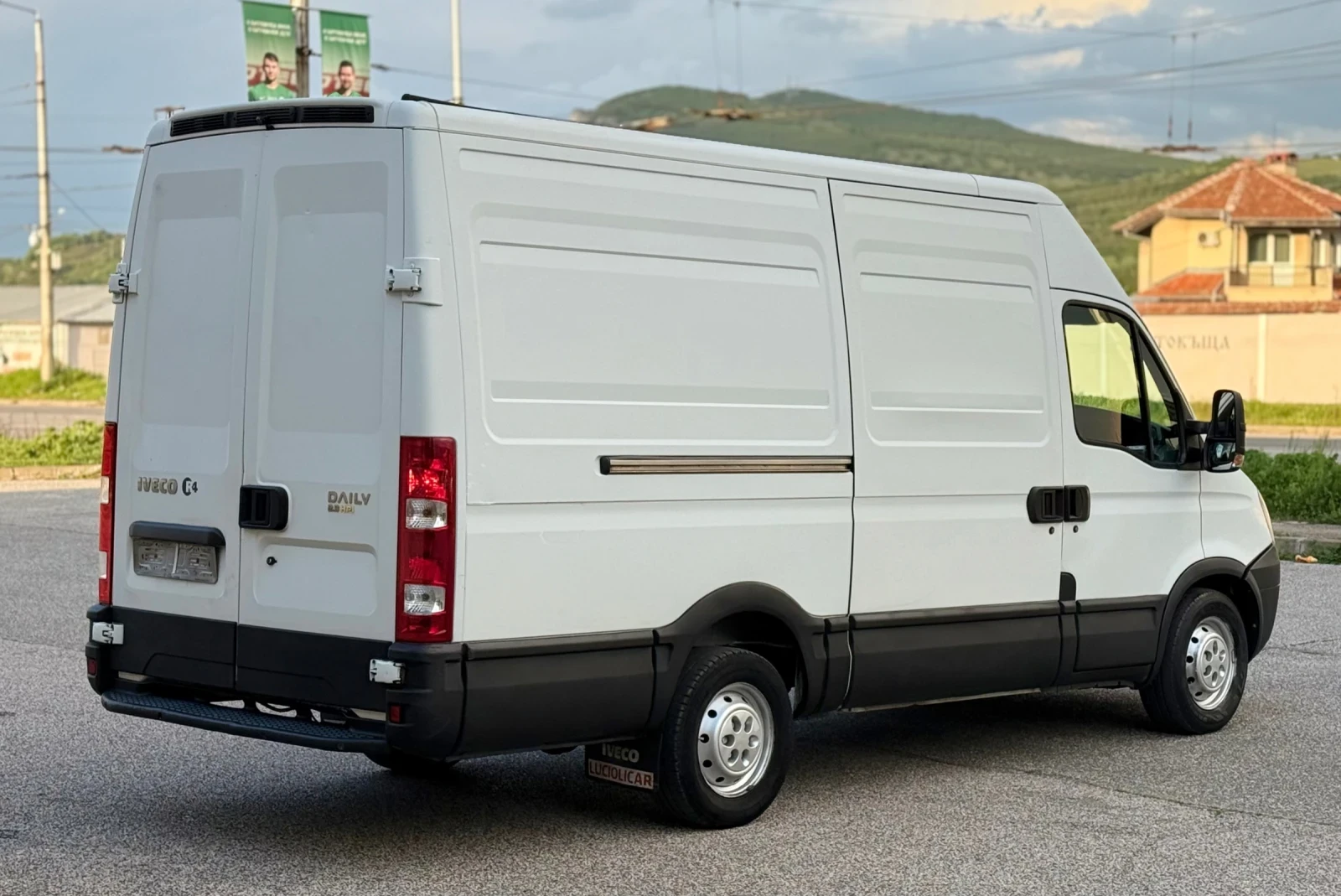 Iveco 35s11 2.3D 110к.с * Климатик* * Италия*  - изображение 6
