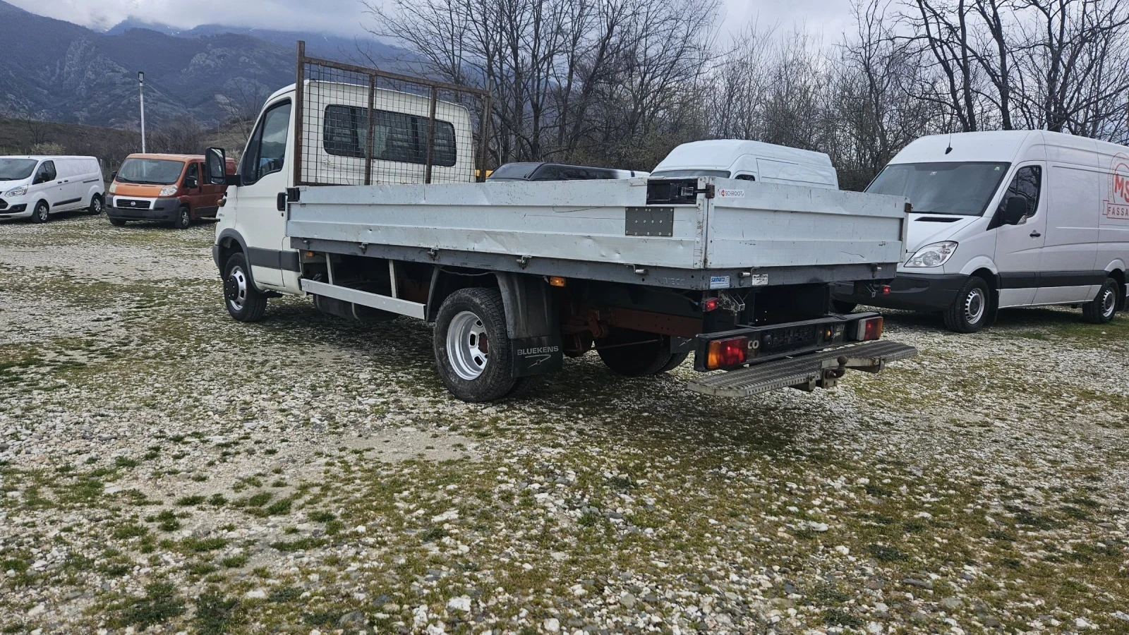 Iveco Daily До 3.5тона, снимка 6 - Бусове и автобуси - 53934130