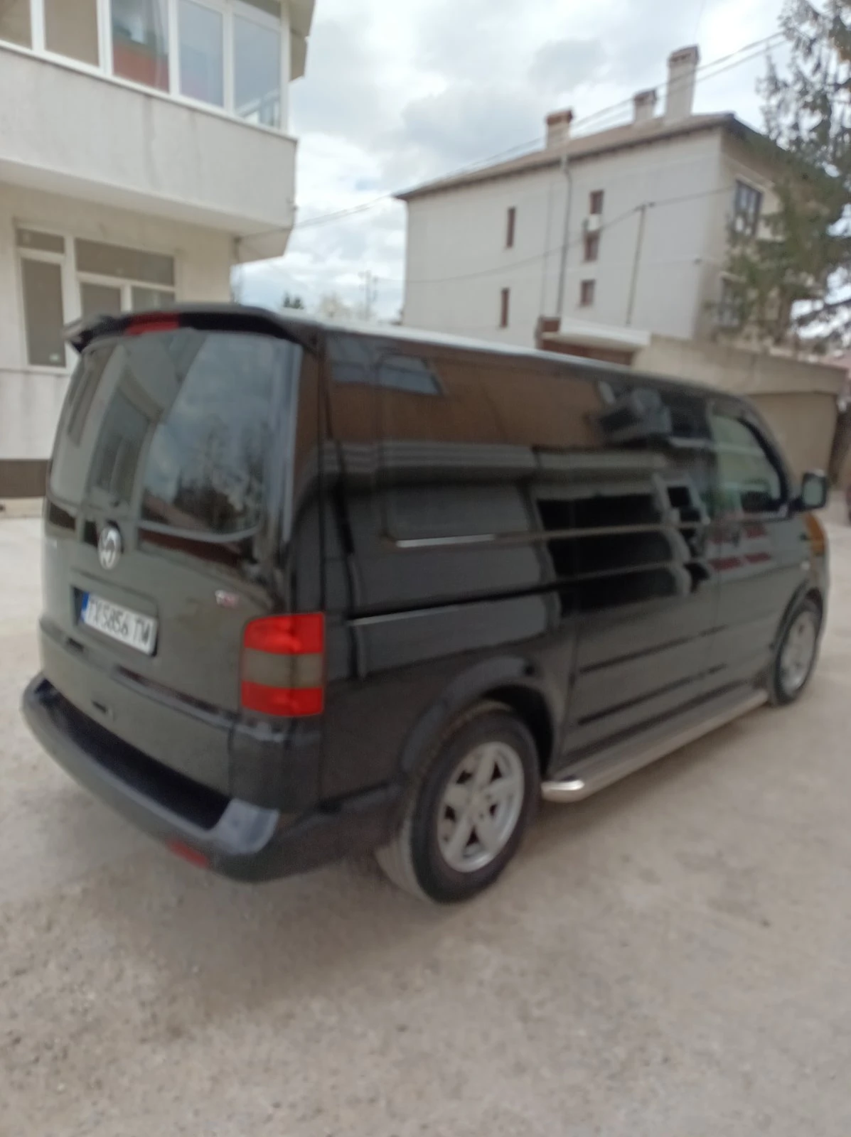 VW Multivan 2.5, снимка 3 - Бусове и автобуси - 54159870