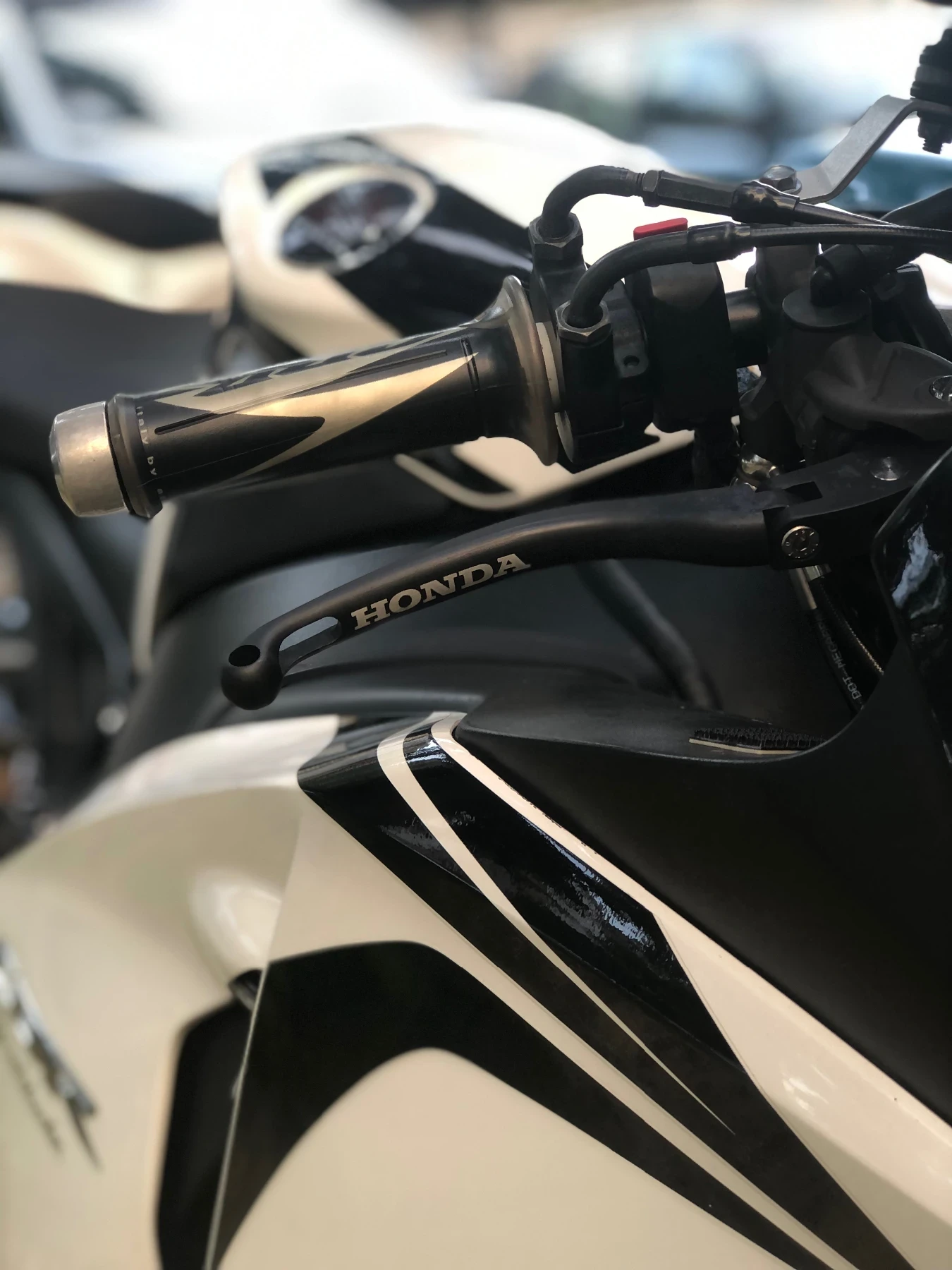Honda Cbr  - изображение 8