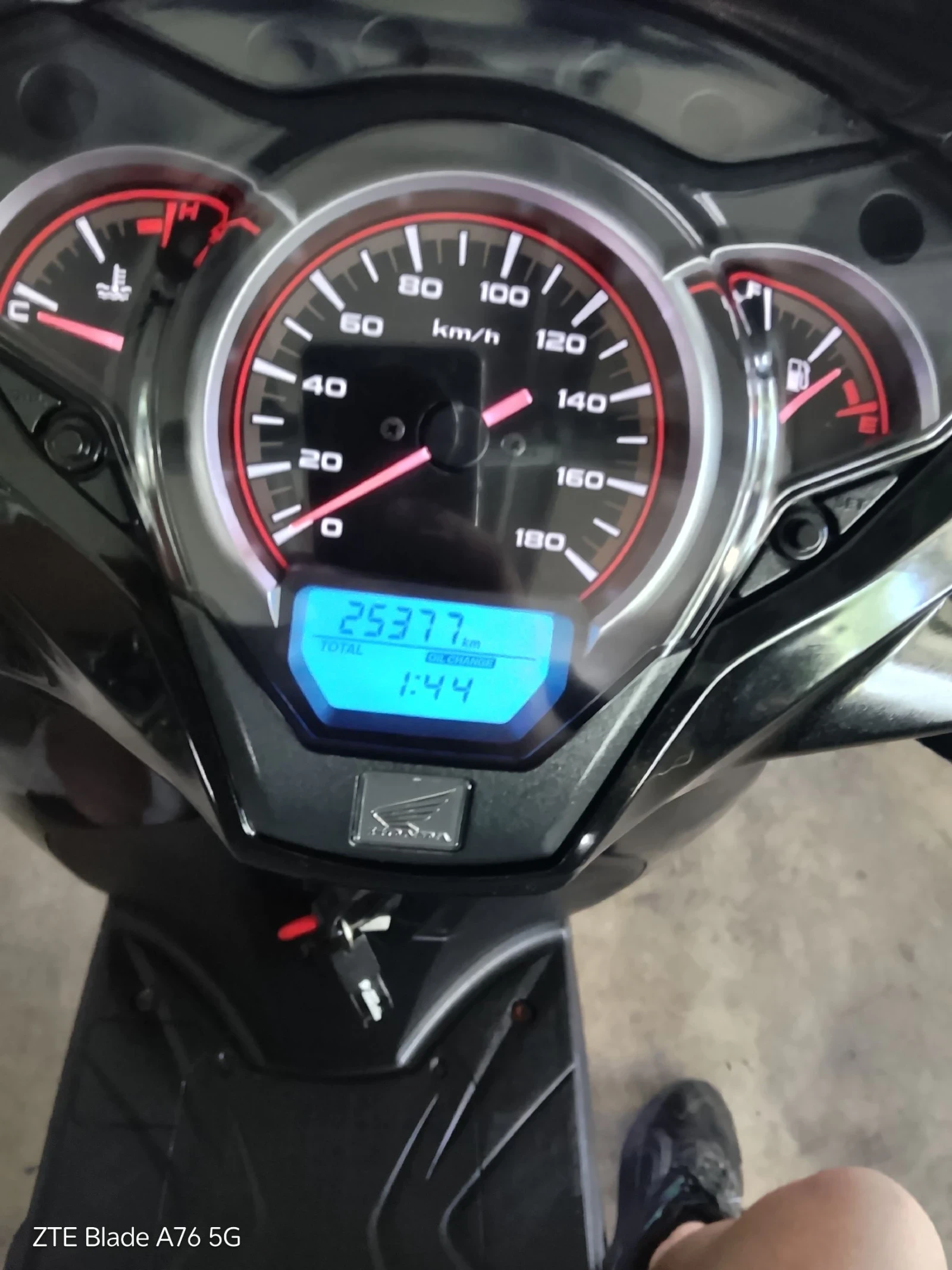 Honda Sh 300 ABS LED , снимка 5 - Мотоциклети и мототехника - 54911085