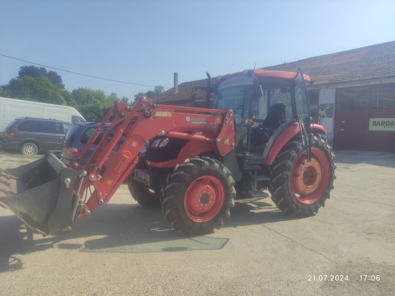 Трактор Kubota M9540, снимка 2 - Селскостопанска техника - 47139421