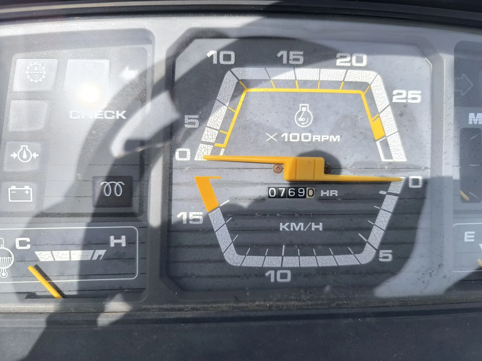 Трактор Mitsubishi Саки агро Сливен - изображение 8