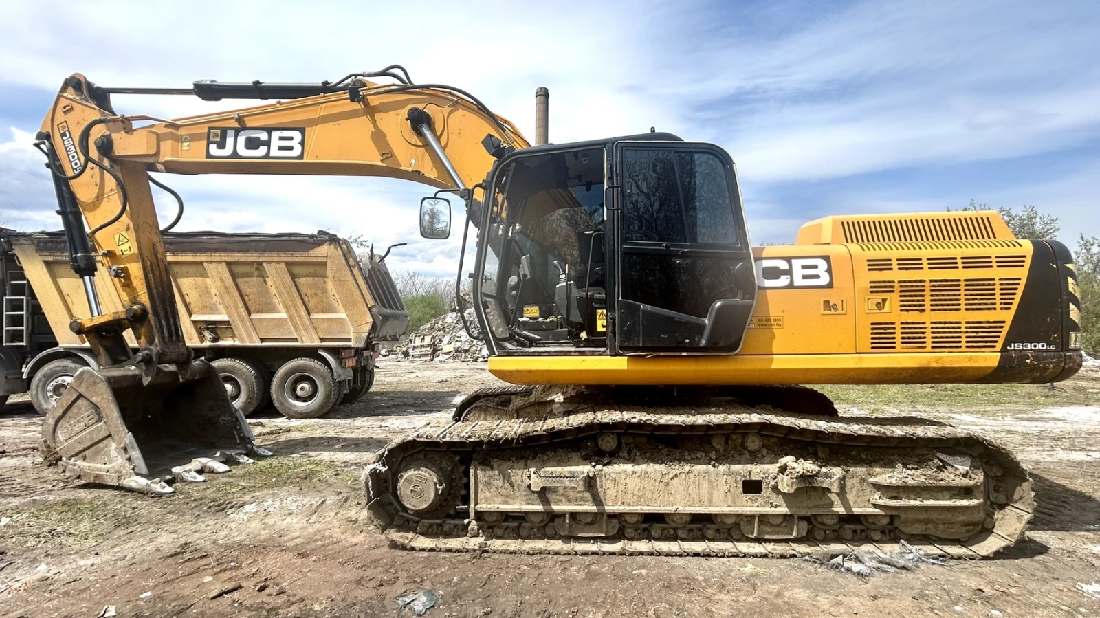 Багер JCB JC300LC, снимка 3 - Индустриална техника - 54255836