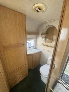 Каравана Други Lunar Eclipse 524, снимка 9