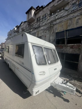 Каравана Други Lunar Eclipse 524, снимка 1