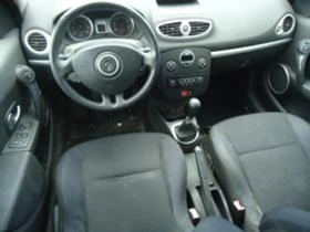 Renault Clio 1.5 dci 86kc, снимка 6