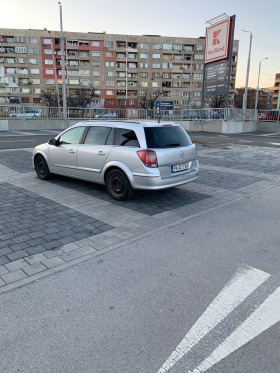 Opel Astra 1, 9 CDTI , снимка 2