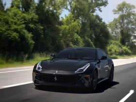 Ferrari FF Без драскотина, от първи собственик, защитен с PPF - изображение 1