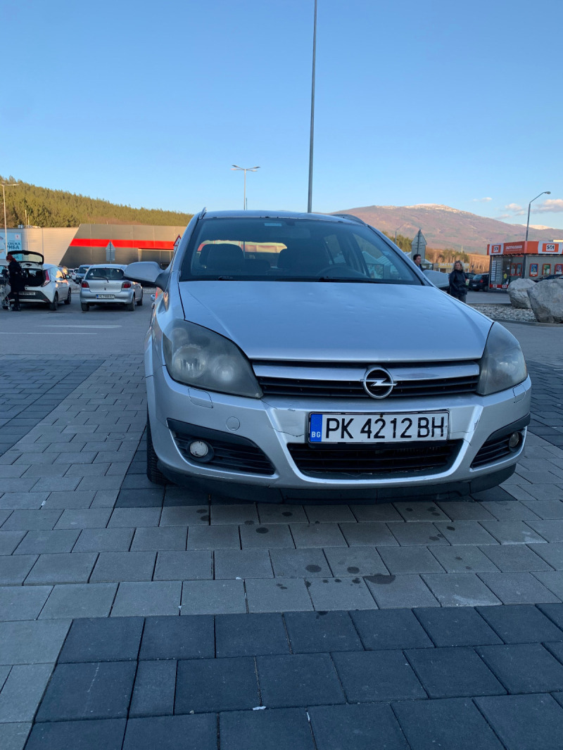 Opel Astra 1, 9 CDTI , снимка 5 - Автомобили и джипове - 44572253