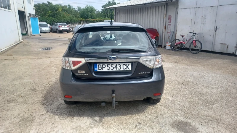 Subaru Impreza 1.5i, снимка 3 - Автомобили и джипове - 47109741