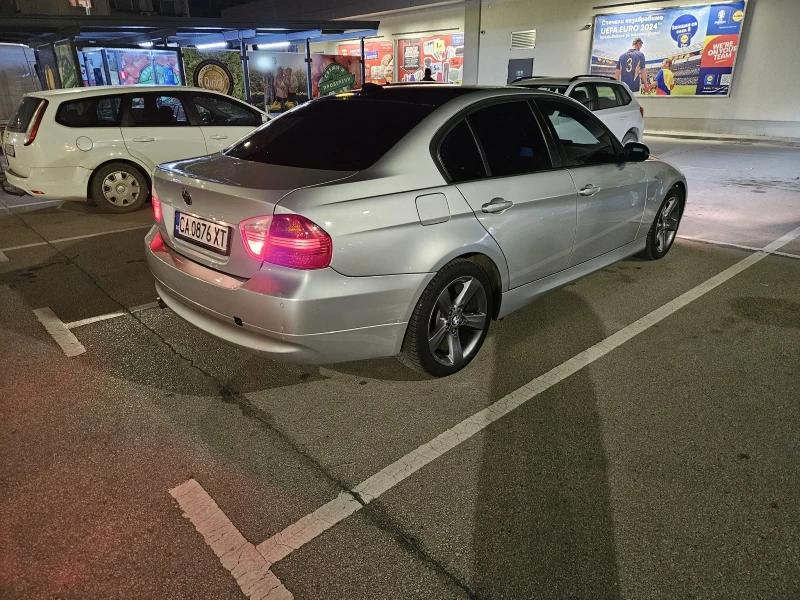 BMW 320, снимка 4 - Автомобили и джипове - 49050818