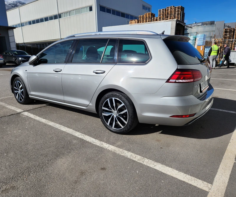 VW Golf Variant 2.0 TDI, снимка 2 - Автомобили и джипове - 49066706