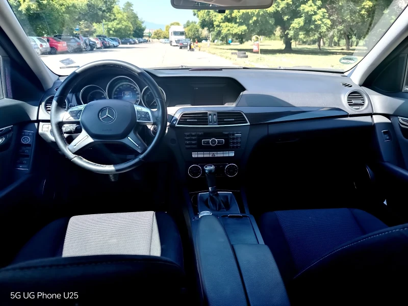 Mercedes-Benz C 200, снимка 2 - Автомобили и джипове - 50914911
