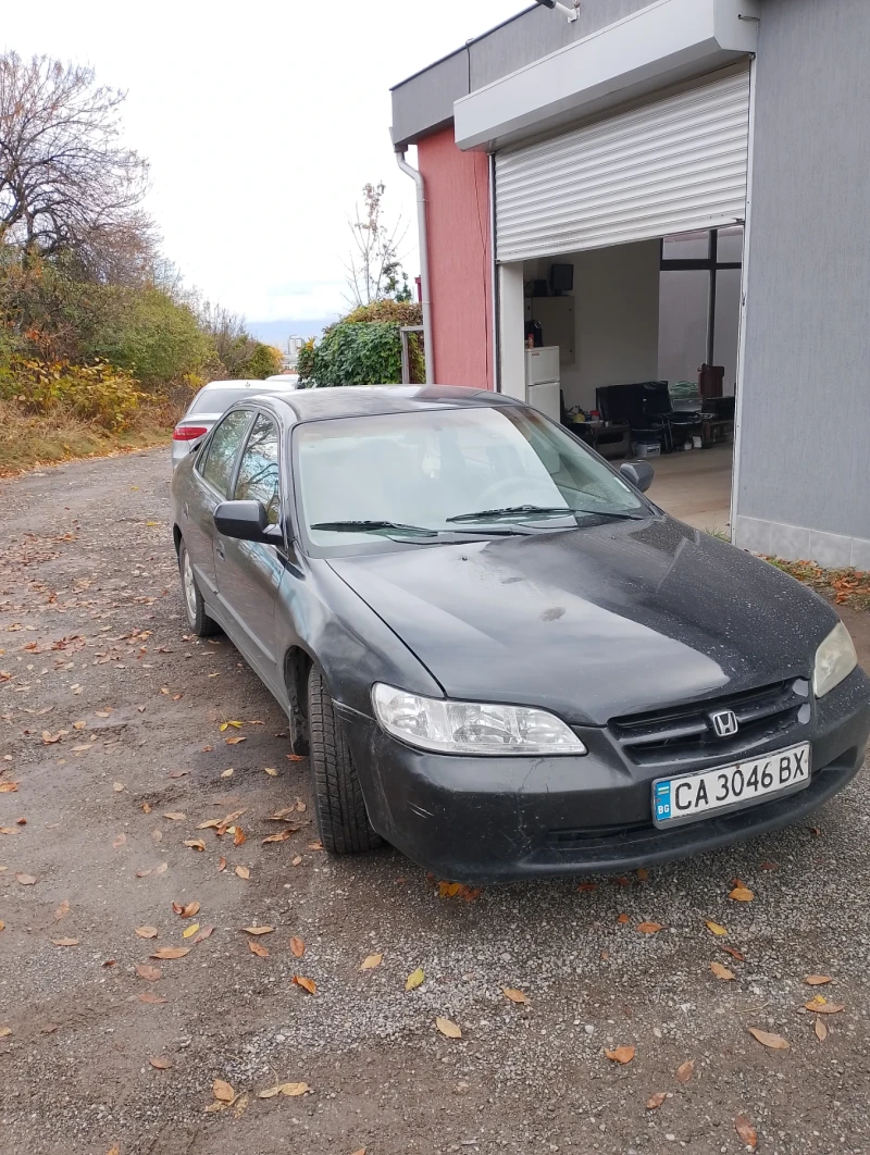 Honda Accord 6, снимка 6 - Автомобили и джипове - 51969779