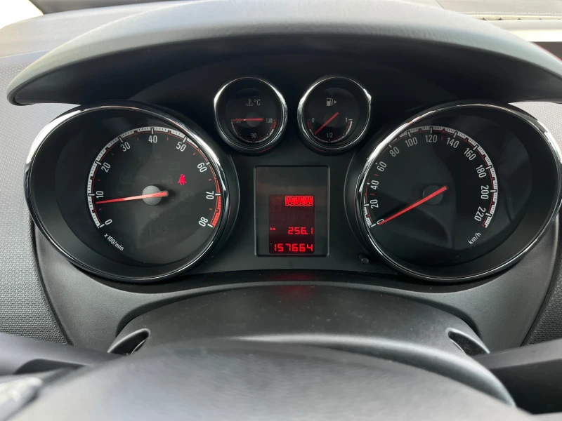 Opel Meriva 1.4Ti-120k.c. GPL, снимка 8 - Автомобили и джипове - 51832536